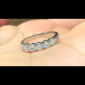 1.00 CT Diamond14k solid gold ring